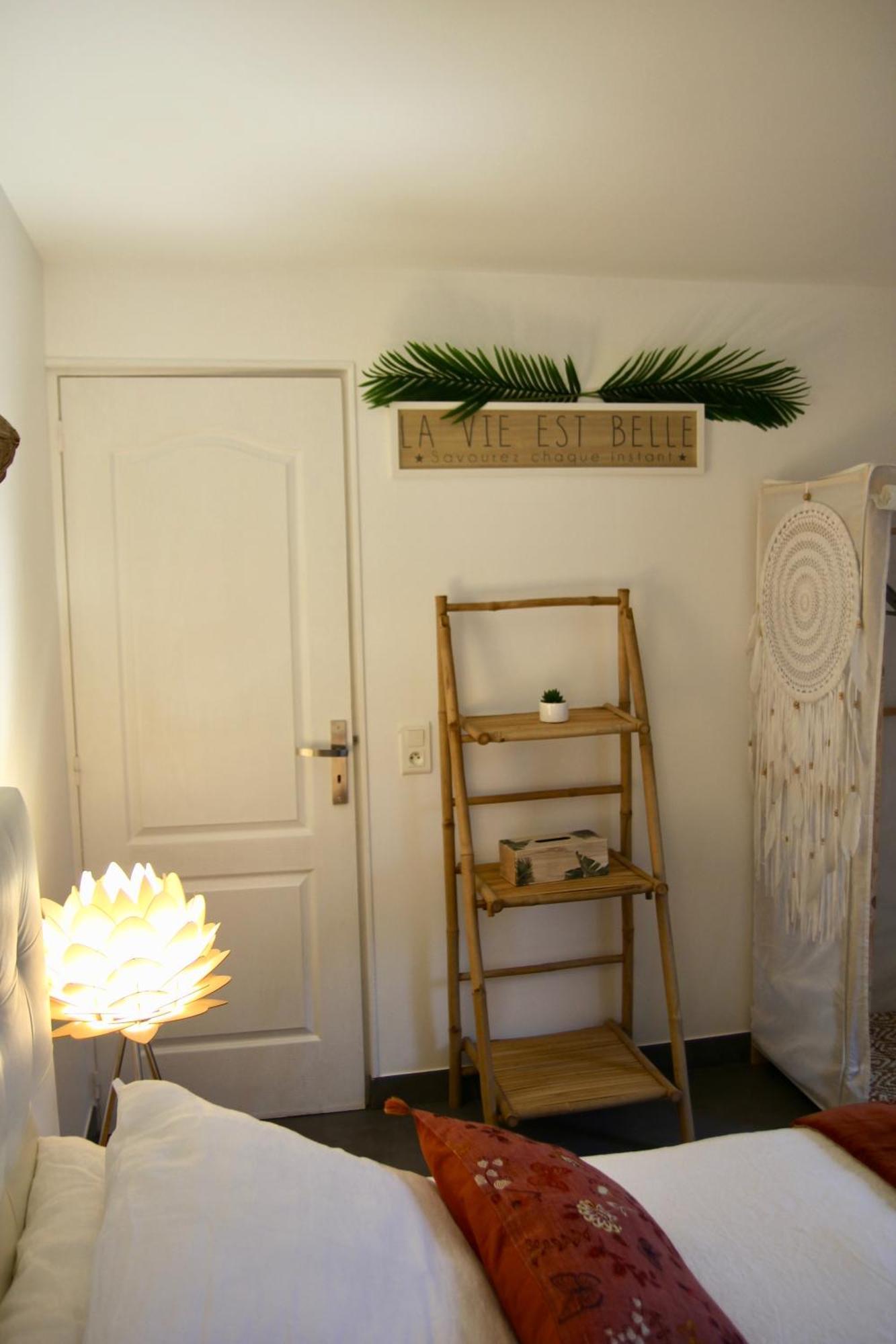 Villa Mathis Mouans-Sartoux Rum bild